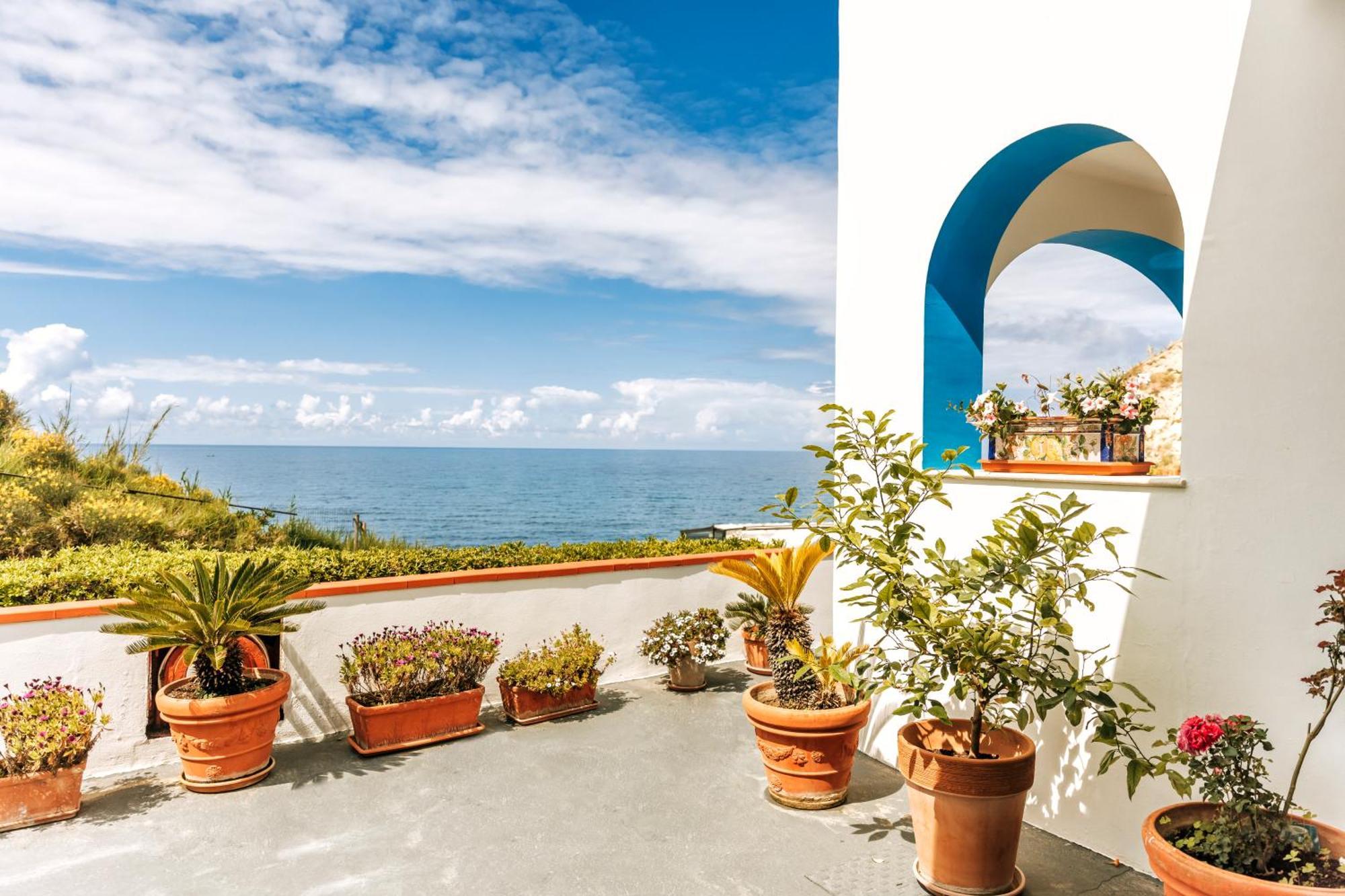 Hotel Cava Dell'Isola Forio di Ischia المظهر الخارجي الصورة