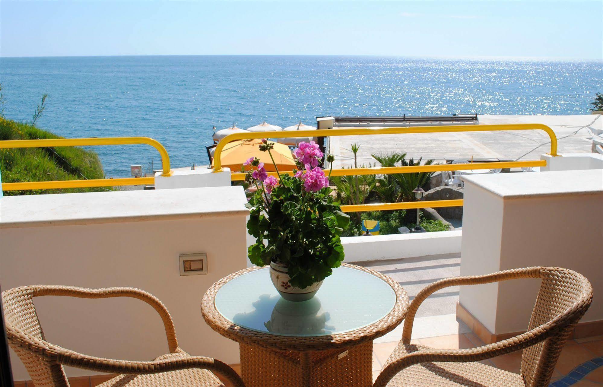 Forio di Ischia Hotel Cava Dell'Isola المظهر الخارجي الصورة